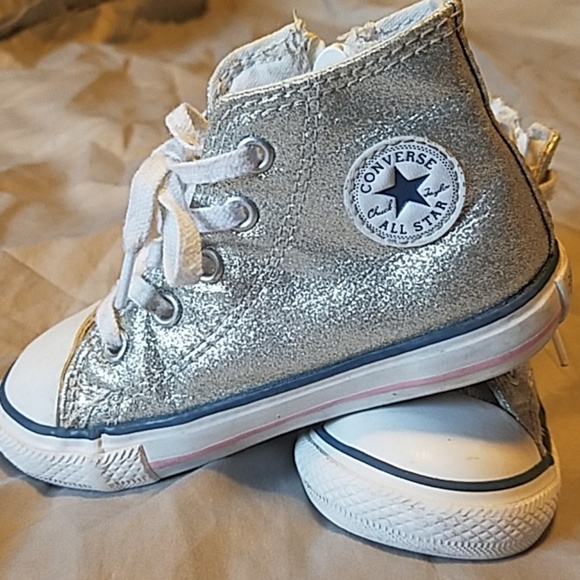 girls silver converse